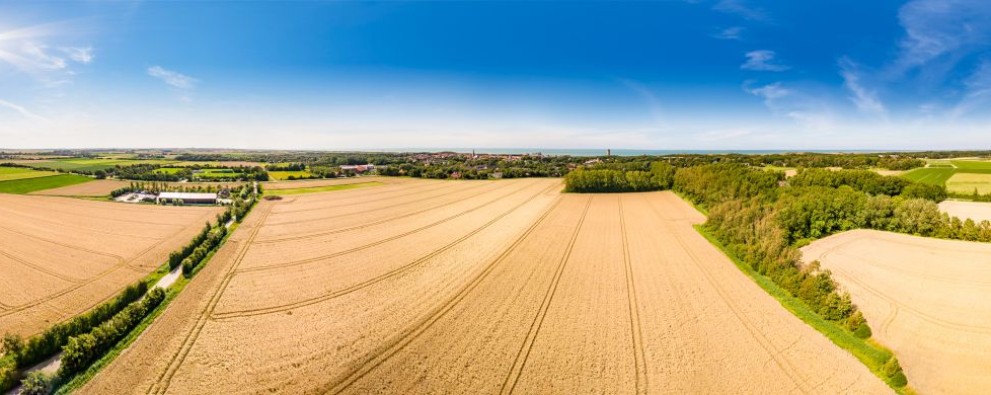 Header Brochure & kamperen & contact Header Brochure & kamperen & contact